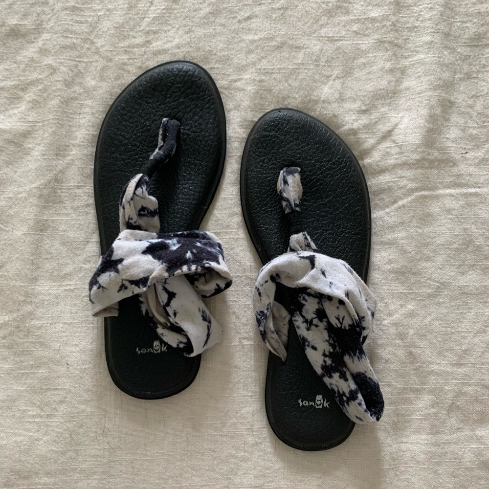 Sanuk Yoga sling sandal
